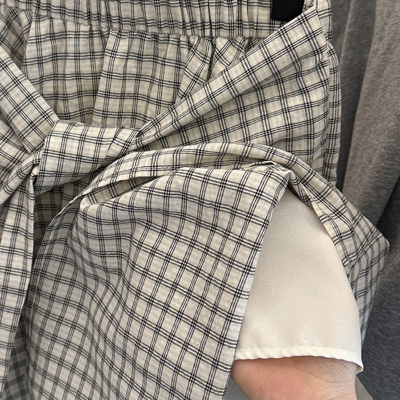 韓系休閒運動百搭綁帶格紋不規則半裙(2色)