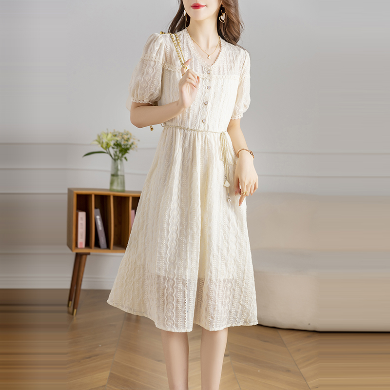 文藝V領收腰顯瘦中長蕾絲連身裙