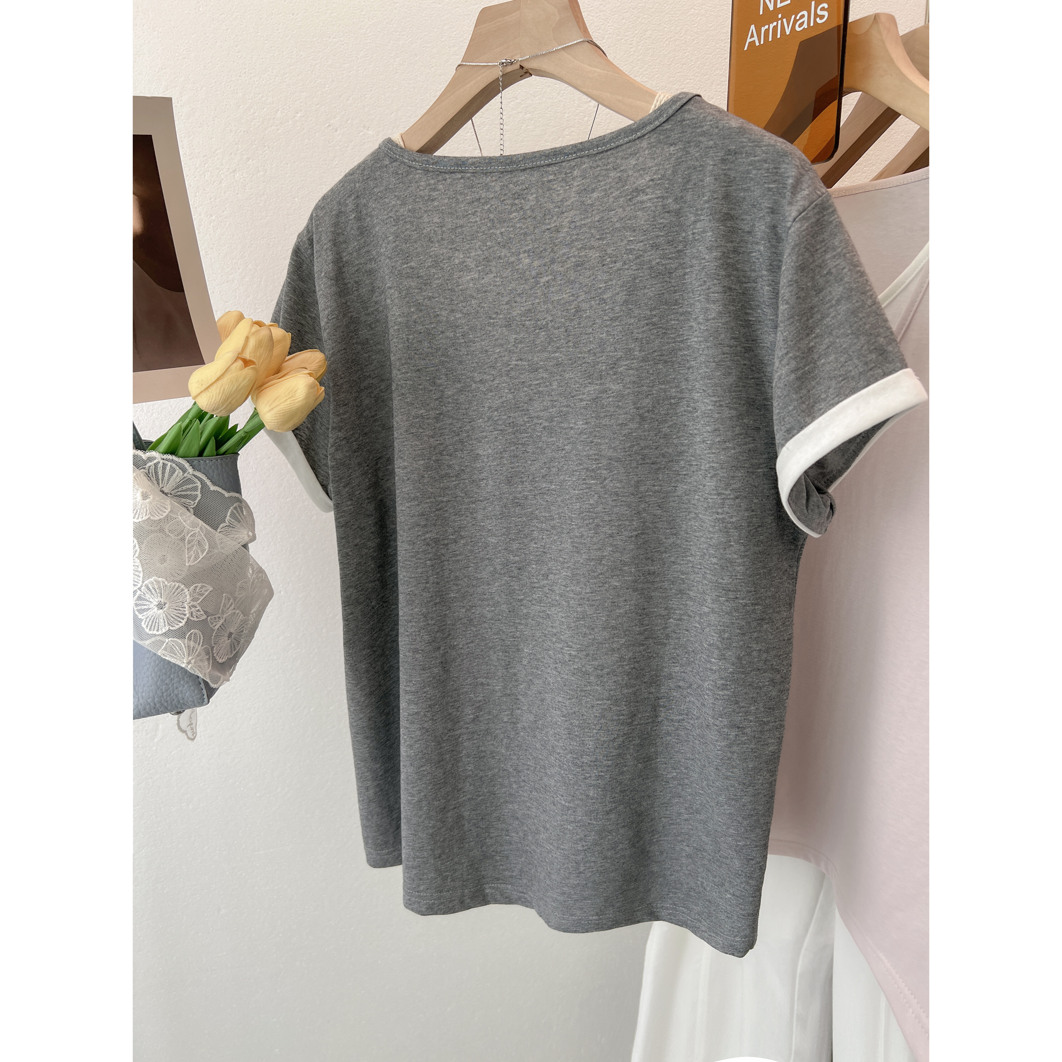 撞色假兩件圓領T恤(2色)