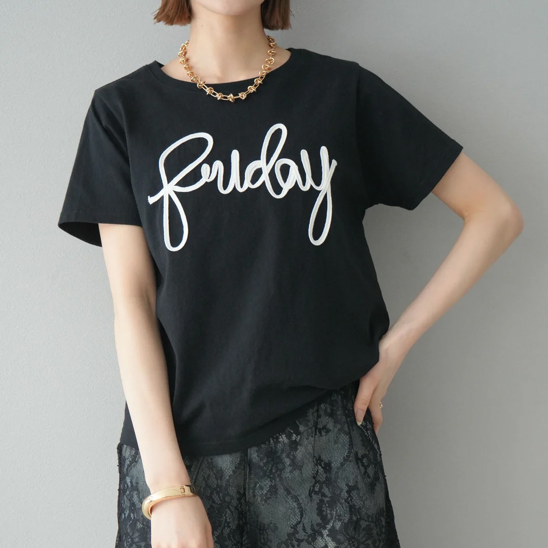 日繫手工盤花簡約短袖T恤(3色)