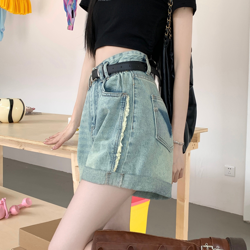 高腰水洗A字捲邊牛仔短褲