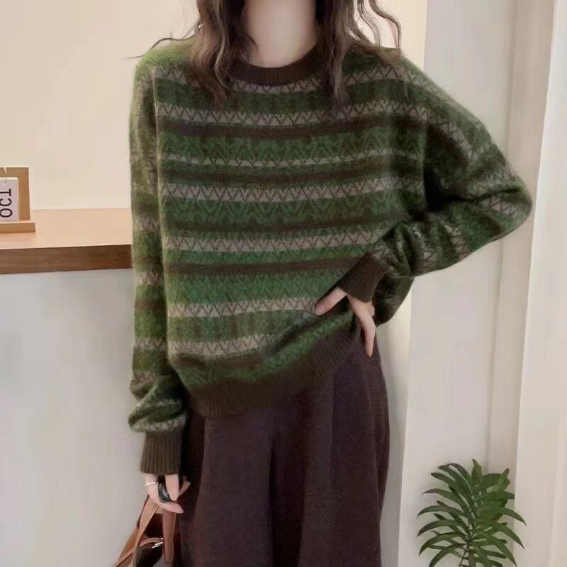 復古圓領條紋針織毛衣