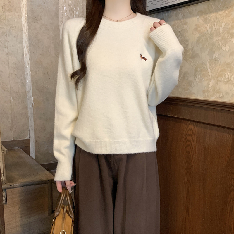 韓系慵懶圓領刺繡針織毛衣(4色)