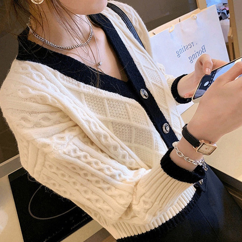 寬鬆麻花V領長袖針織開衫(2色)