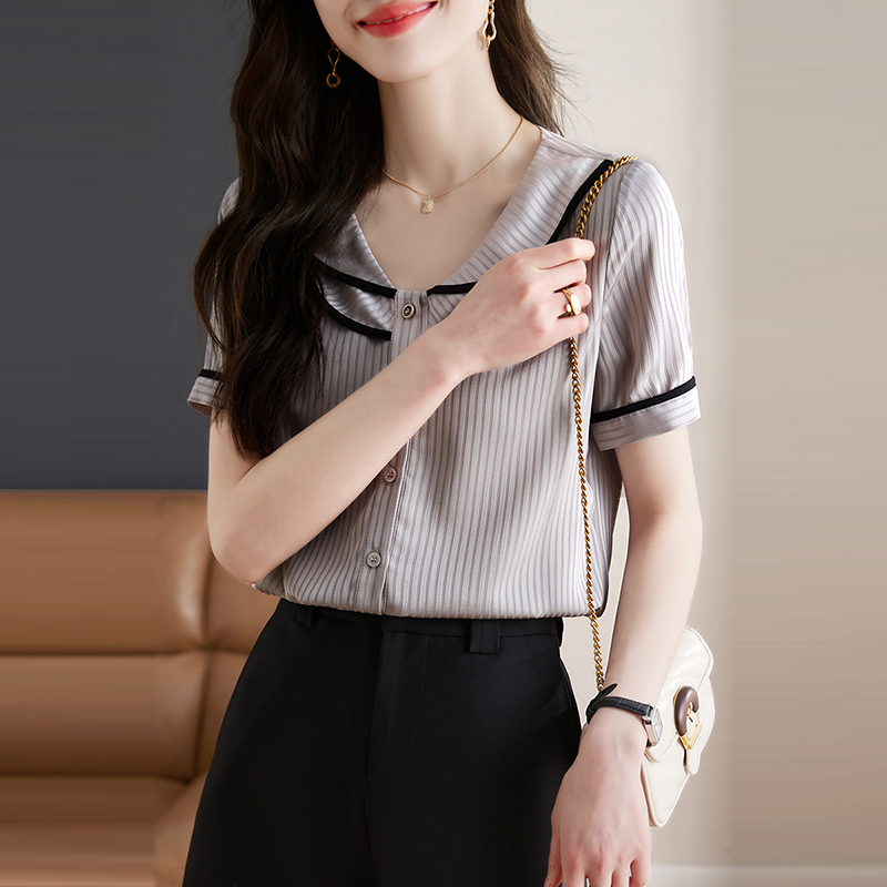休閒V領撞色條紋短袖襯衫