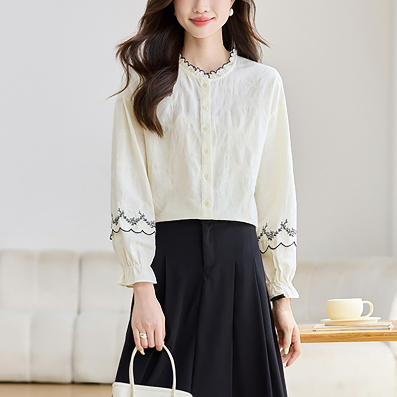 提花刺繡荷葉立領長袖襯衫