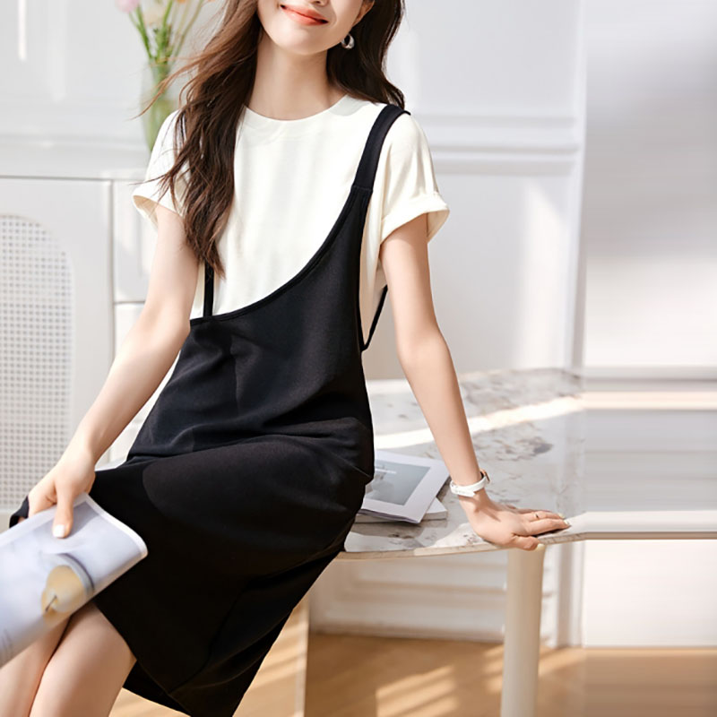 撞色拼接假兩件背帶連身裙