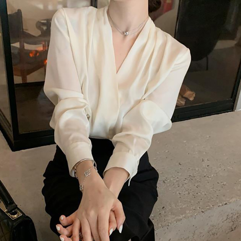 通勤V領設計感小眾襯衫(2色)