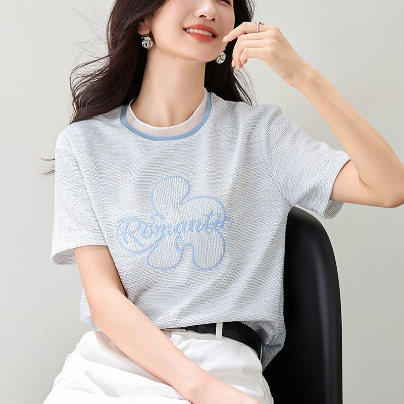 蕾絲拼接領刺綉小清新短袖T恤