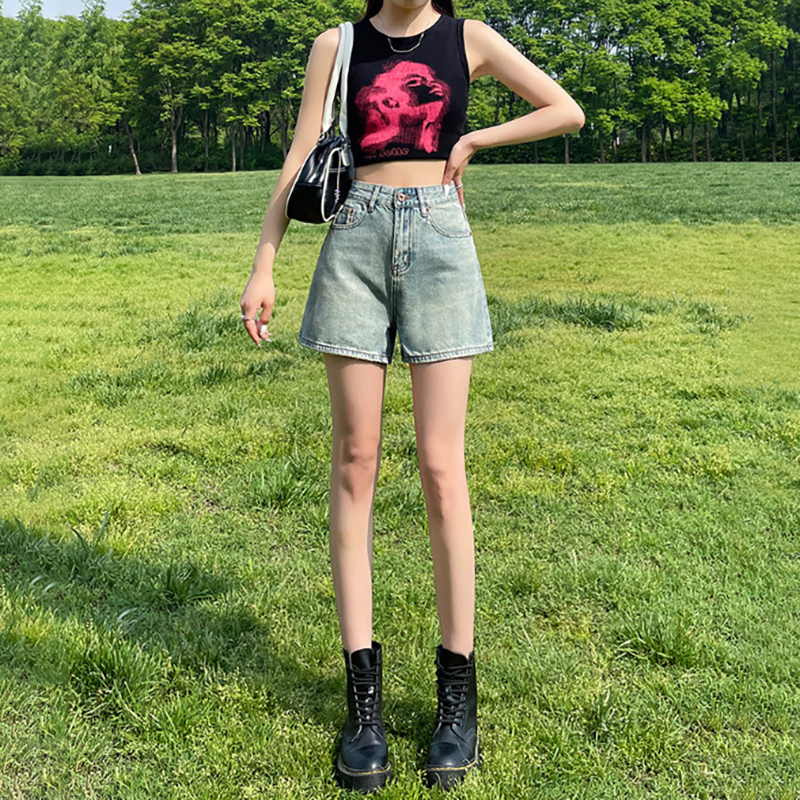 寬鬆高腰直筒牛仔短褲