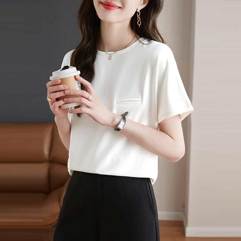 簡約寬鬆圓領口袋設計短袖T恤