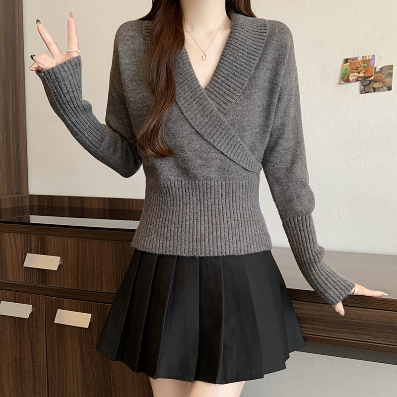復古交叉V領長袖針織衫