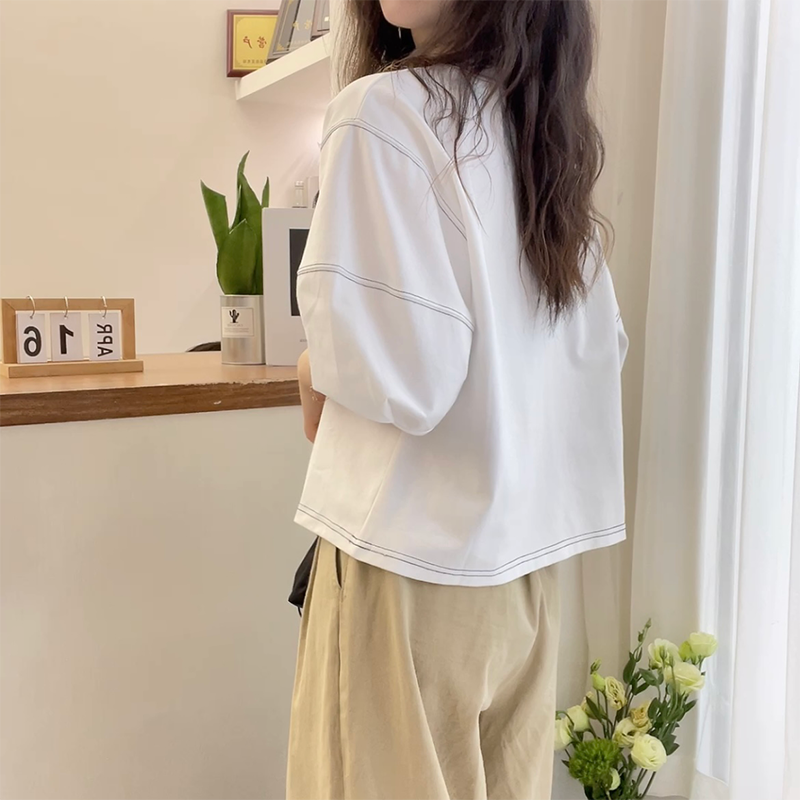 明線壓線設計燈籠袖T恤(2色)