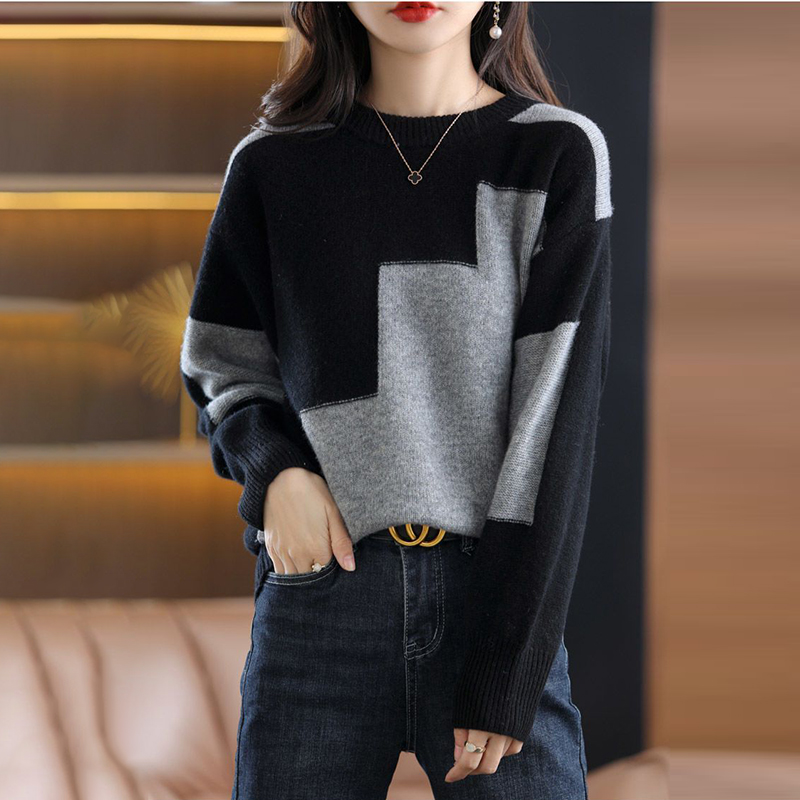 韩系拼色設計軟糯寬鬆针织毛衣(2色)