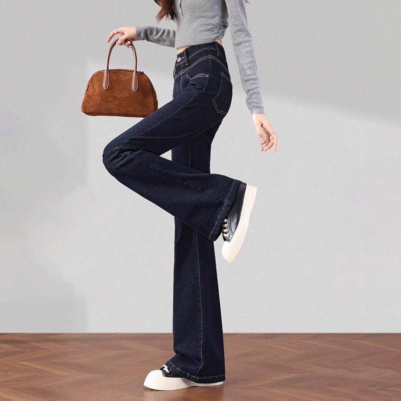 高腰顯瘦直筒微喇叭牛仔褲