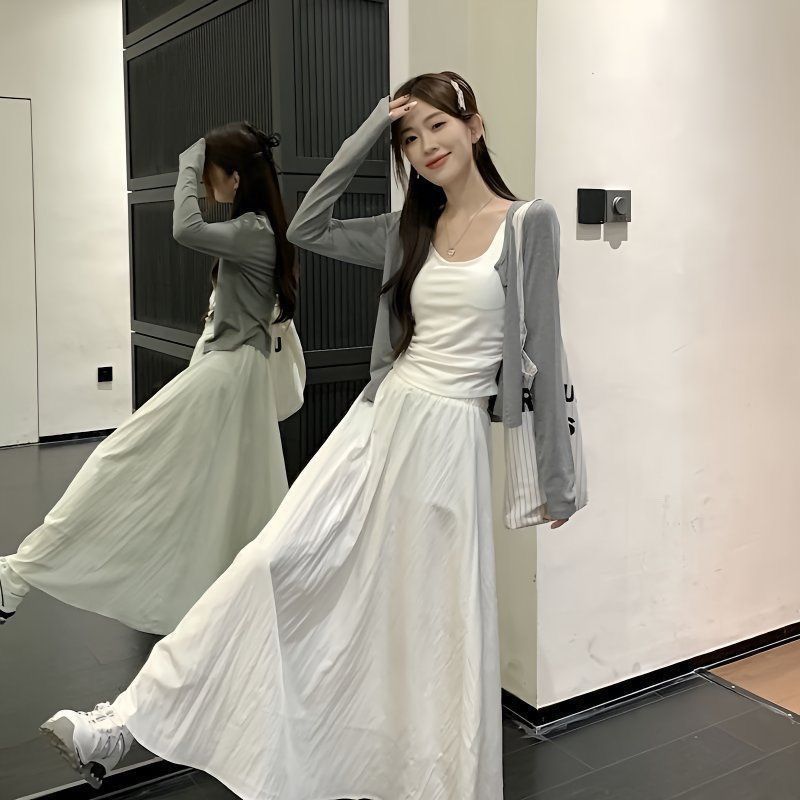 復古溫柔風針織開衫+內搭吊帶背心+半身裙三件套裝