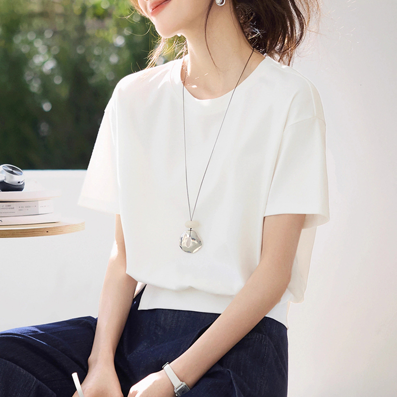 休閒圓領裝飾扣短袖T恤
