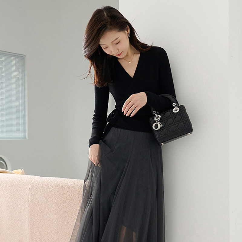 純色圍裹式V領綁帶針織衫(3色)