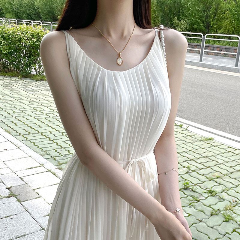 韓系百褶寬鬆繫帶吊帶連身裙(3色)
