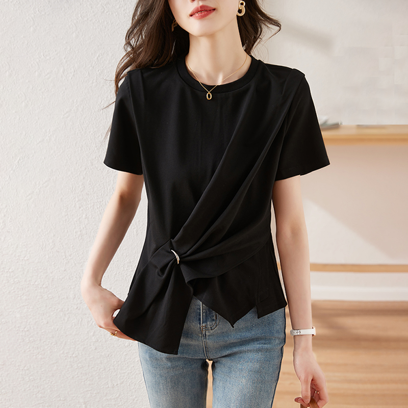 黑色復古設計感圓領開叉T恤