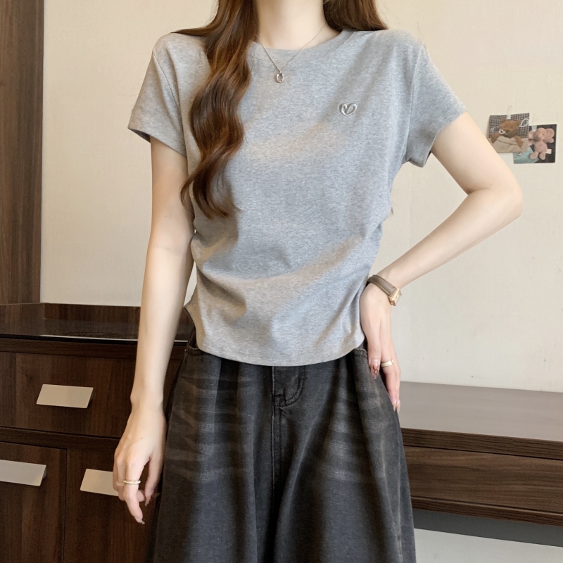 休閒刺繡愛心修身短袖T恤(3色)