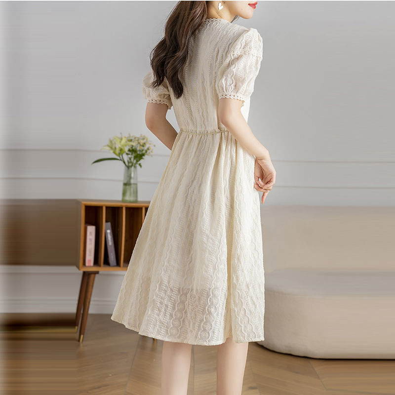 文藝V領收腰顯瘦中長蕾絲連身裙