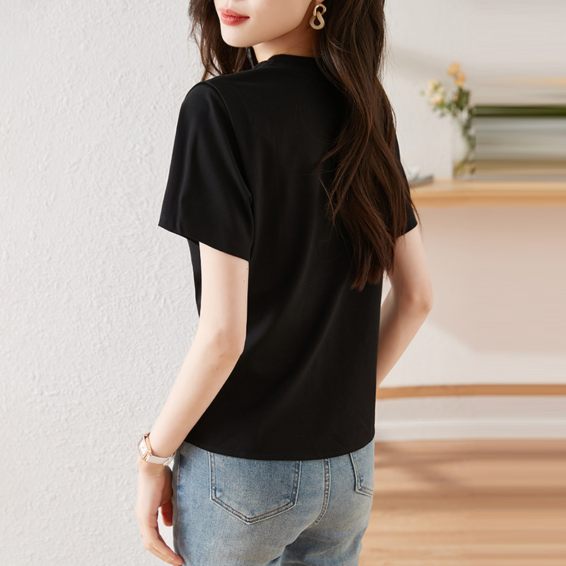 黑色復古設計感圓領開叉T恤