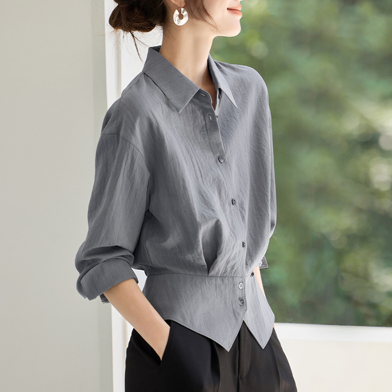收腰設計顯瘦翻領通勤襯衫