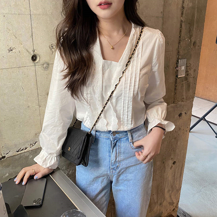 韓式蕾絲拼接純色長袖襯衫