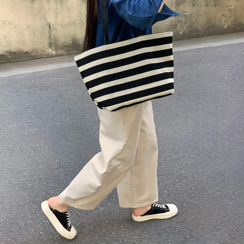 日系寬腿顯瘦直筒九分休閒褲