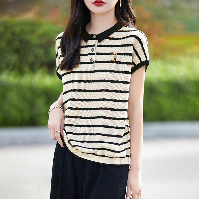 時尚條紋刺繡針織短袖T恤
