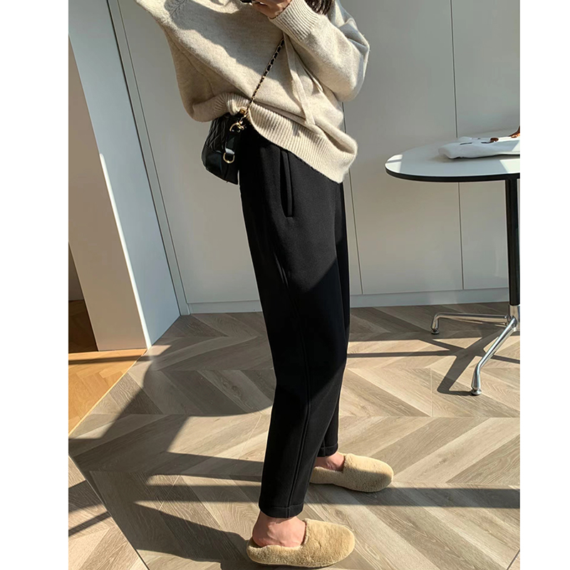 純色柔軟休閒顯瘦九分哈倫褲(2色)