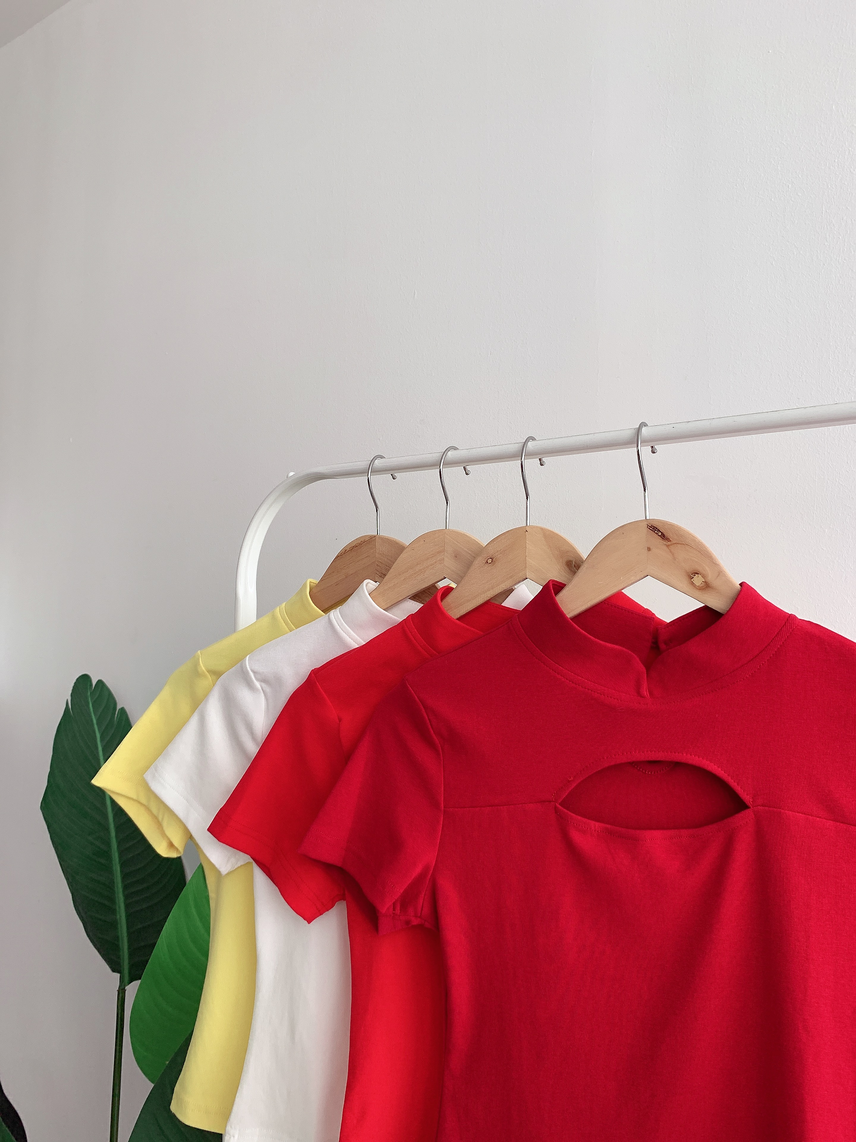 T60828 LOVY CHINESE HIGH COLLAR COTTON TEE