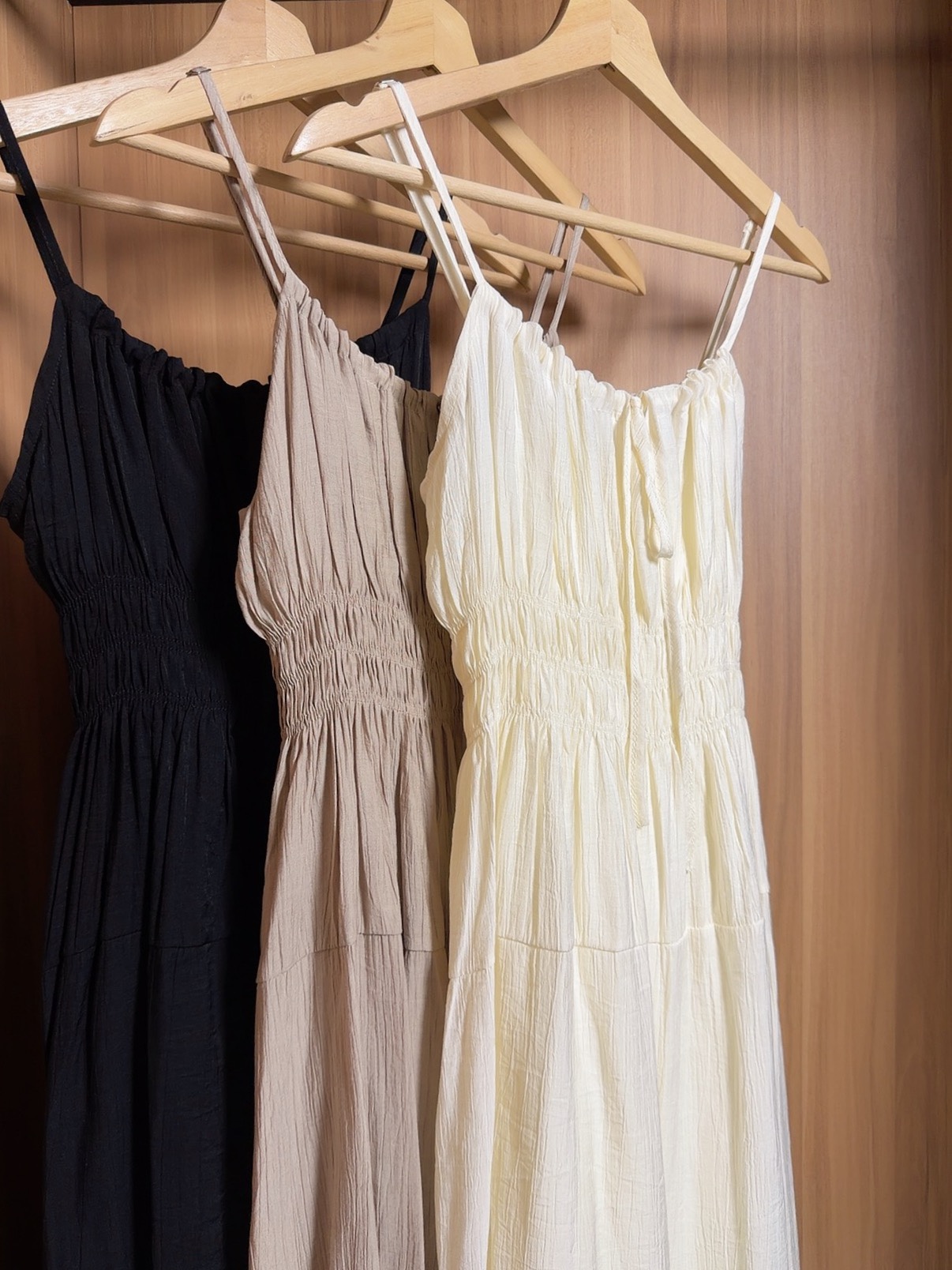 KKD2426 MELLY HOLIDAY CAMI DRESS