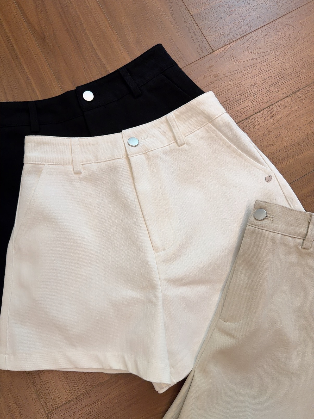 HXB26008 CARY HW SUIT SHORTS