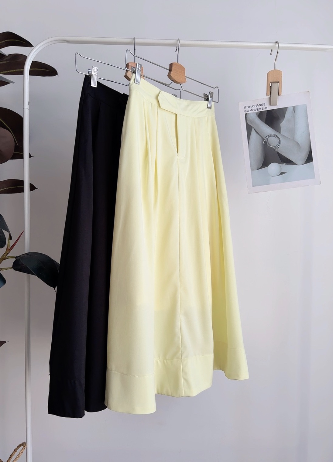 B72603 KAYE A CUT PREMIUM SKIRT