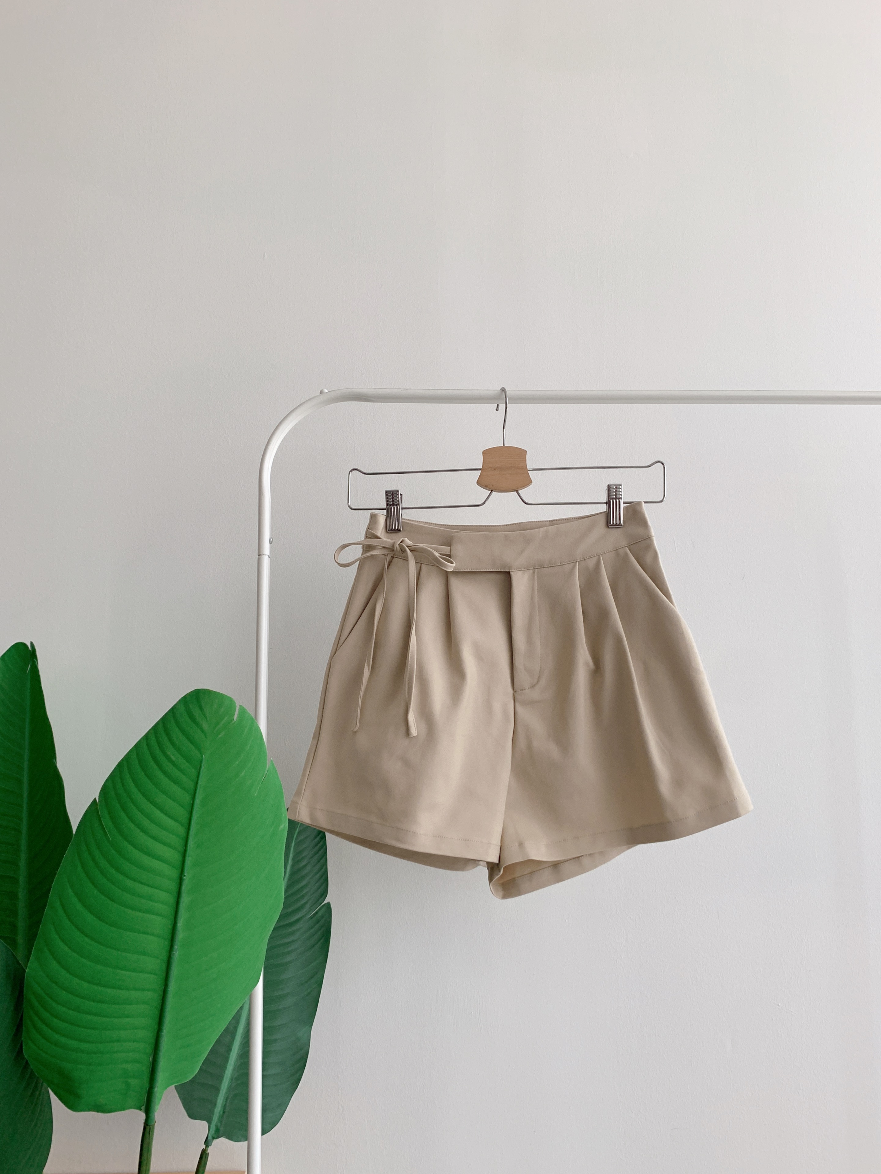 B70419 ELLINGTON PREMIUM RIBBON TIE SHORTS