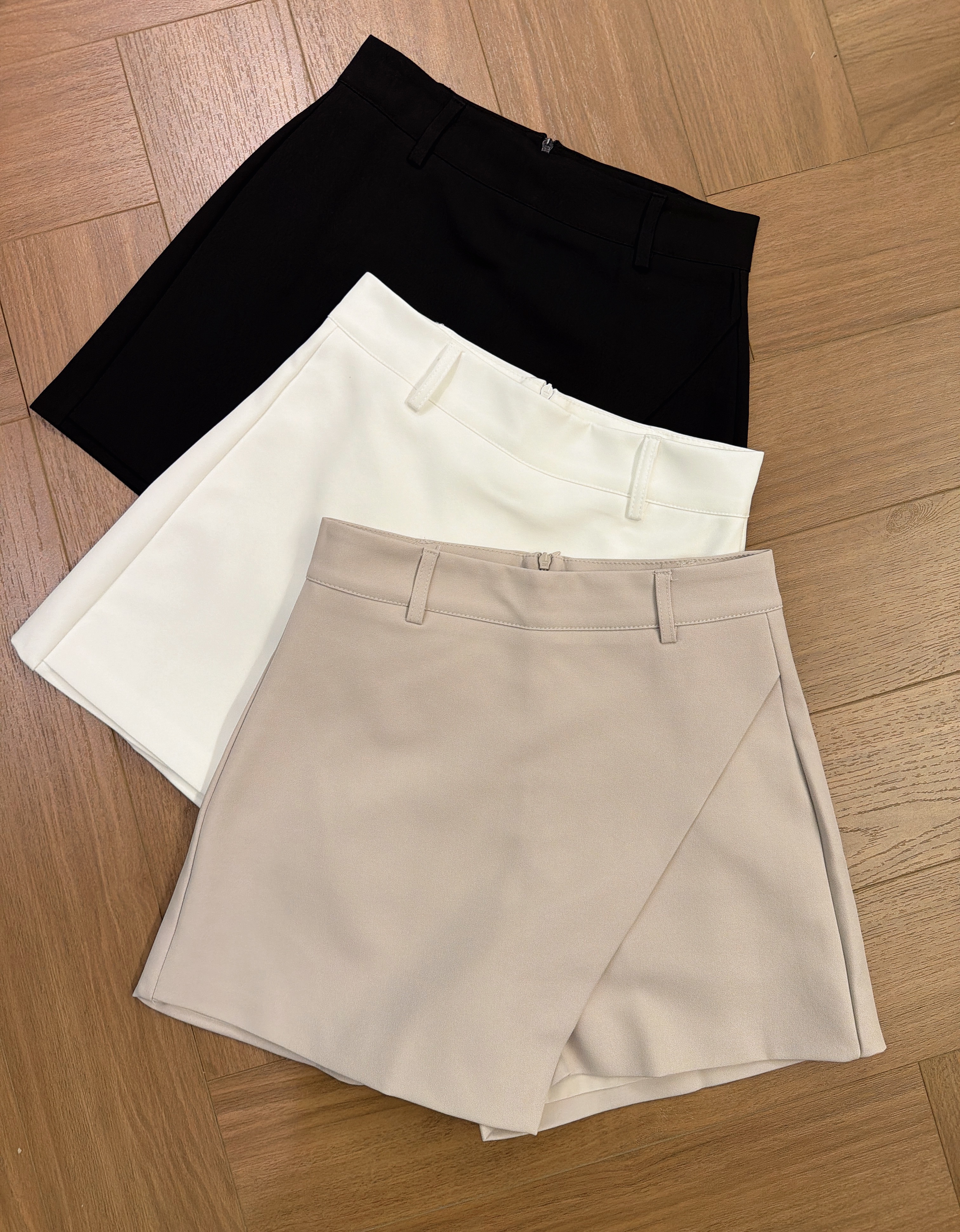 OHB2608 NYRA ASYMMETRY SKORT