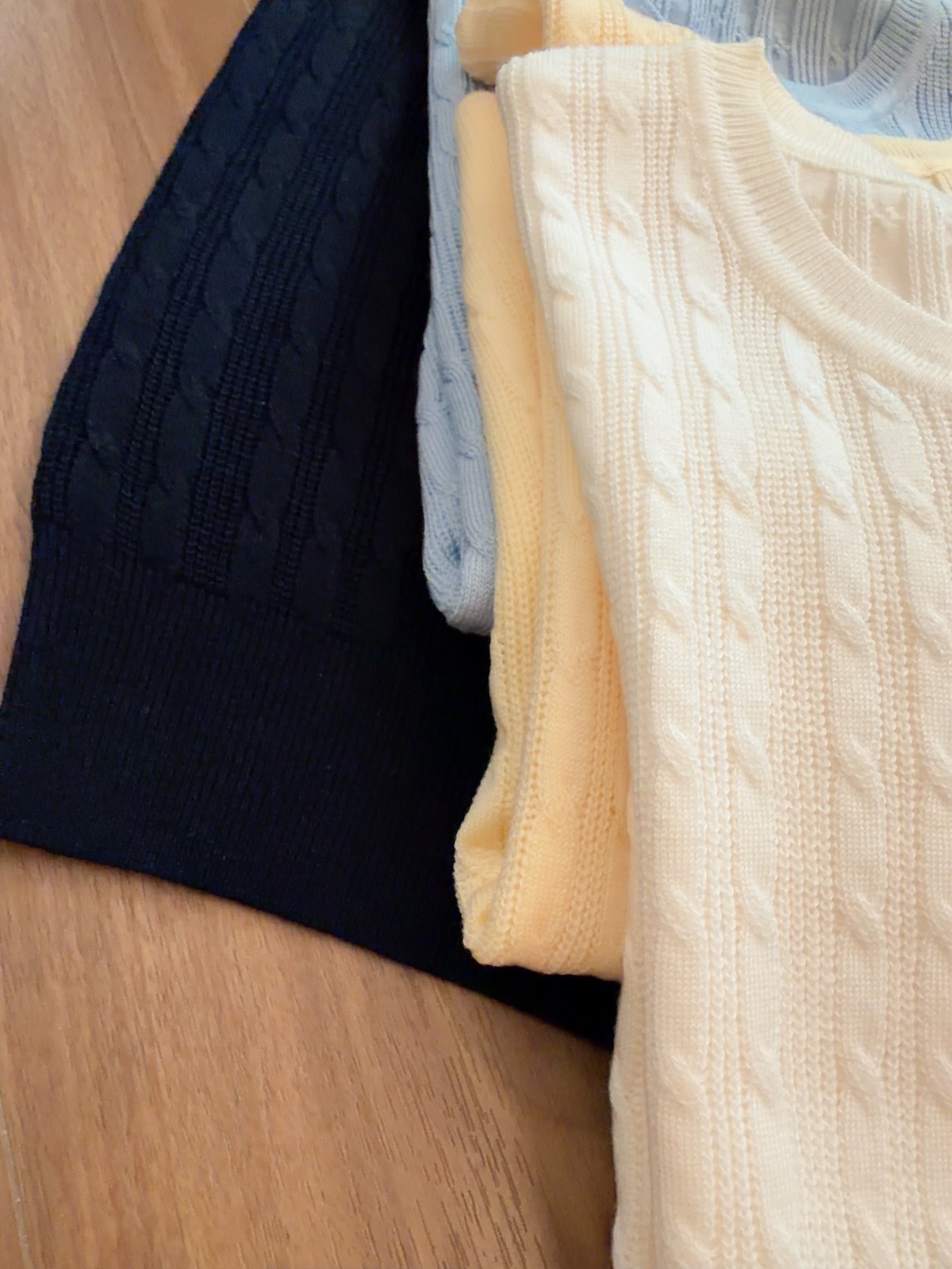 ZXT2087  LULU EVERYDAY CABLE KNIT TEE