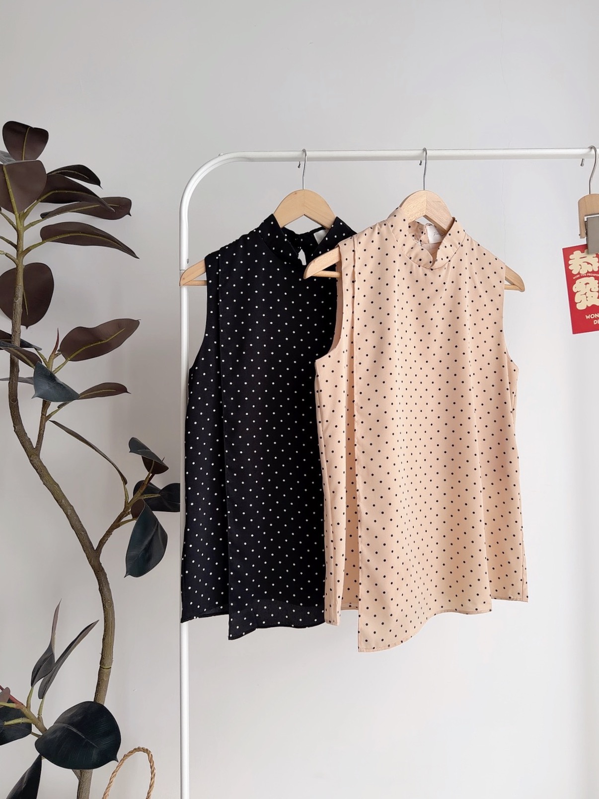 T72675 YULIAN MODERN ORIENTAL POLKA TOP