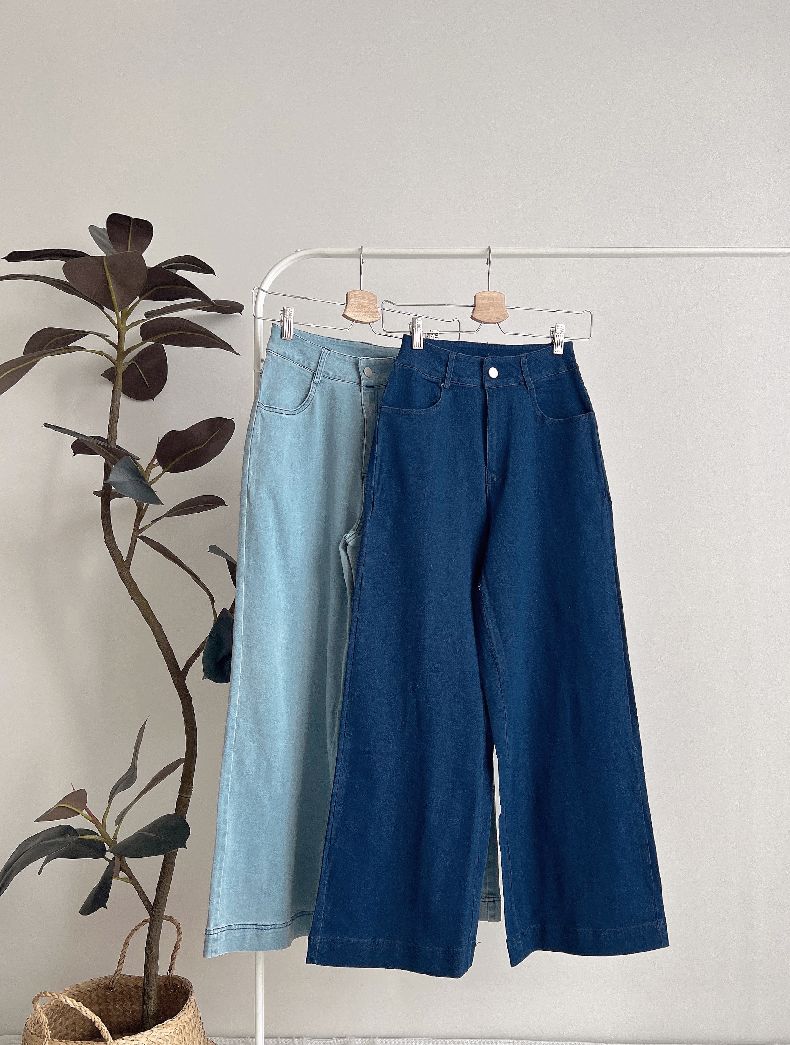 B71927 BELLA FRANCE HIGH WAIST JEANS