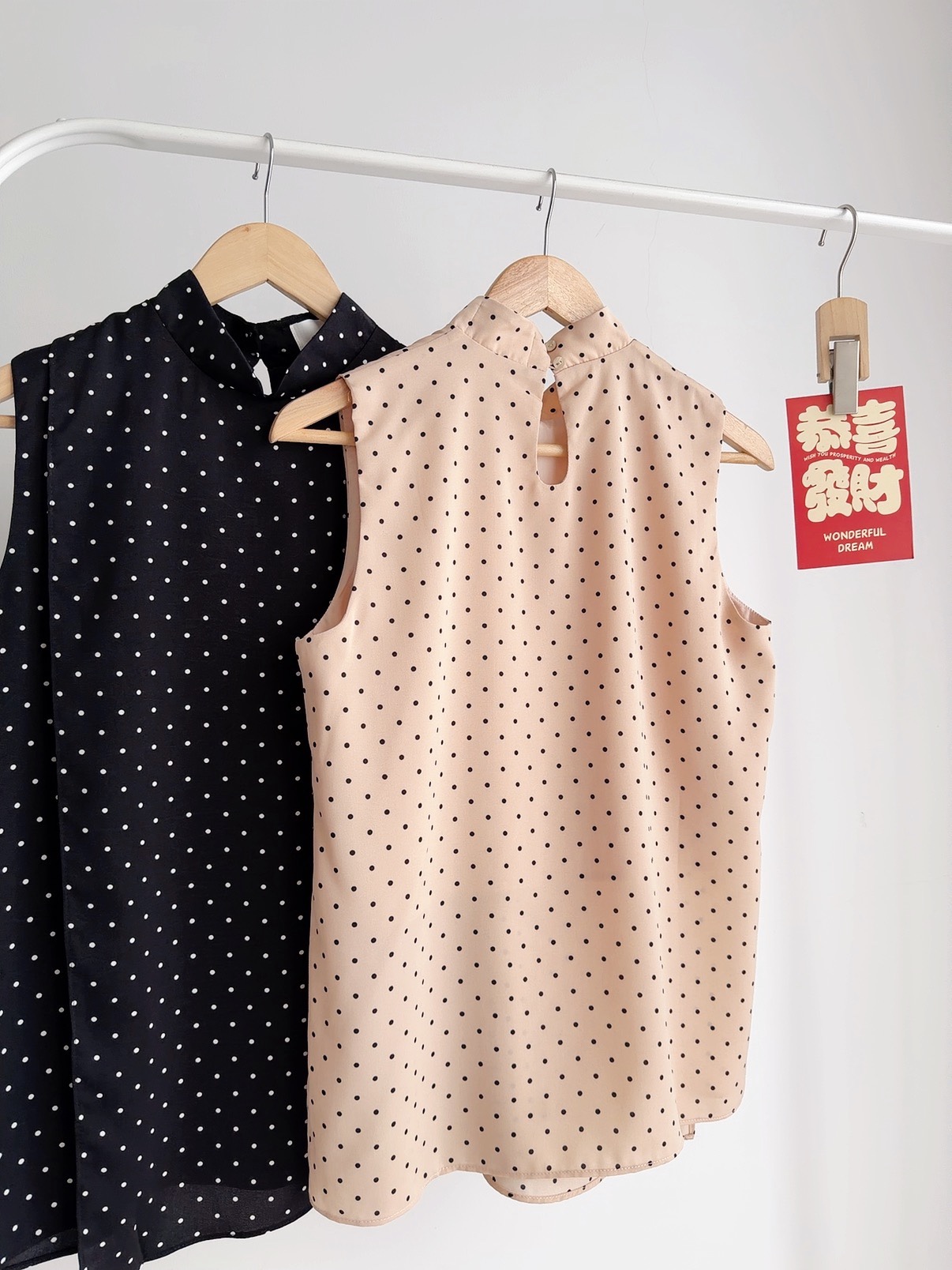 T72675 YULIAN MODERN ORIENTAL POLKA TOP