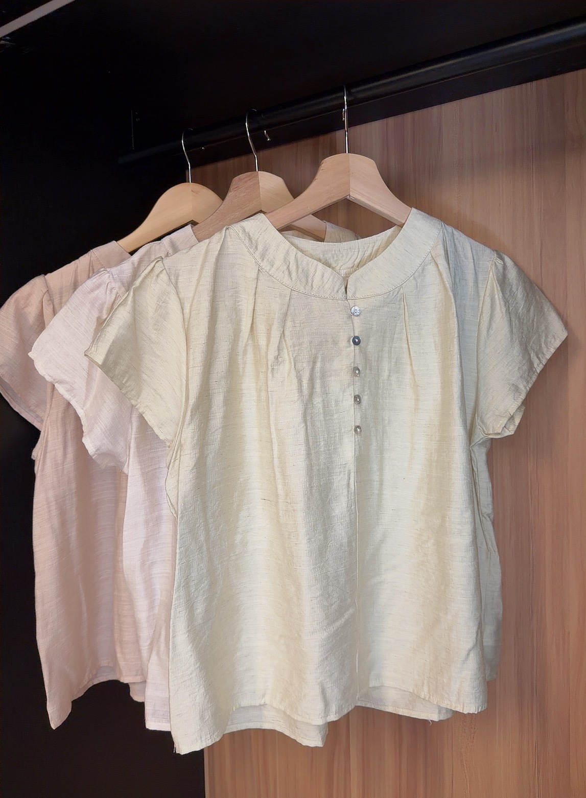 LST2860 - FENN SOFT LINEN BLOUSE