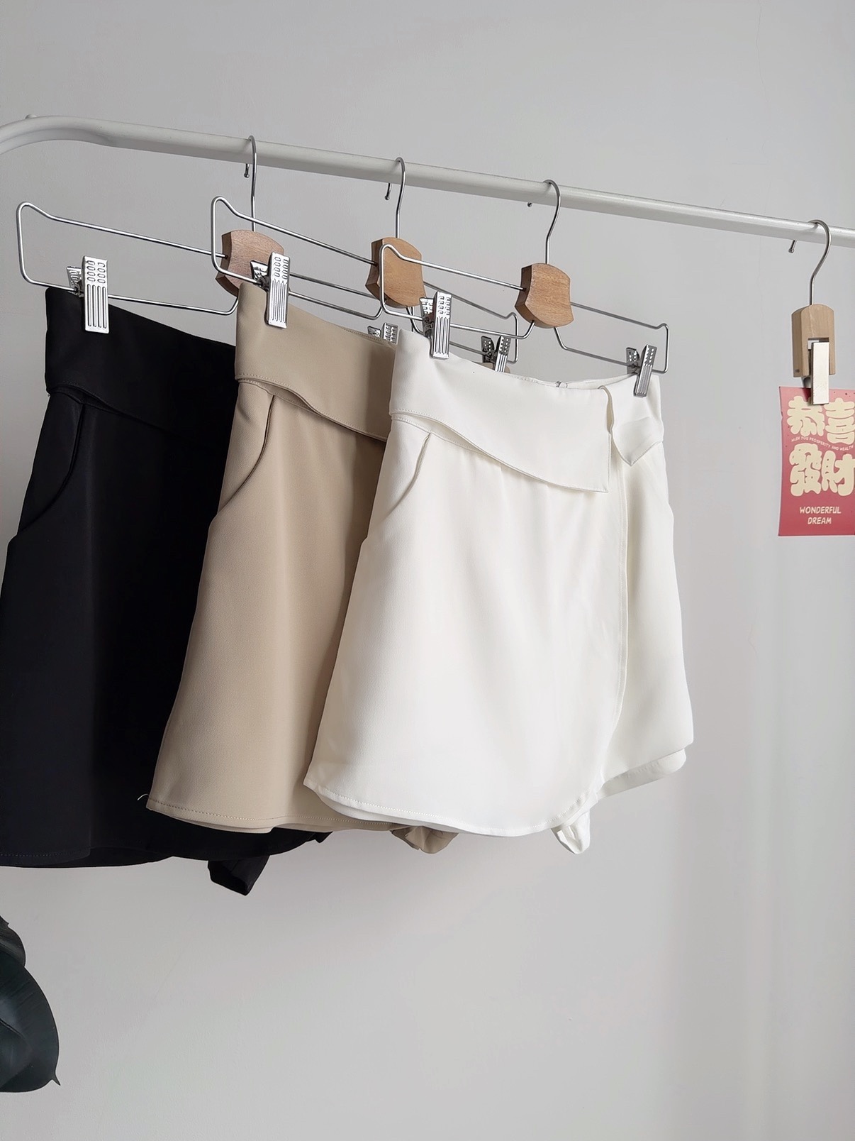 B72742 VERA WRAP DESIGN SKORT