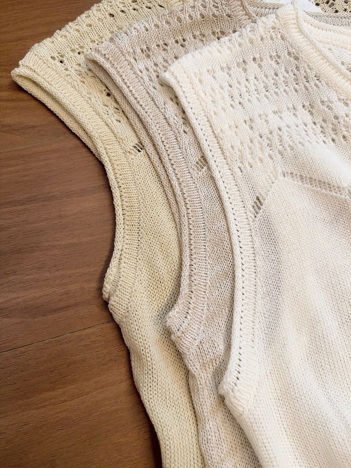 NCT6272 CAYA DETAILED KNIT SLEEVELESS