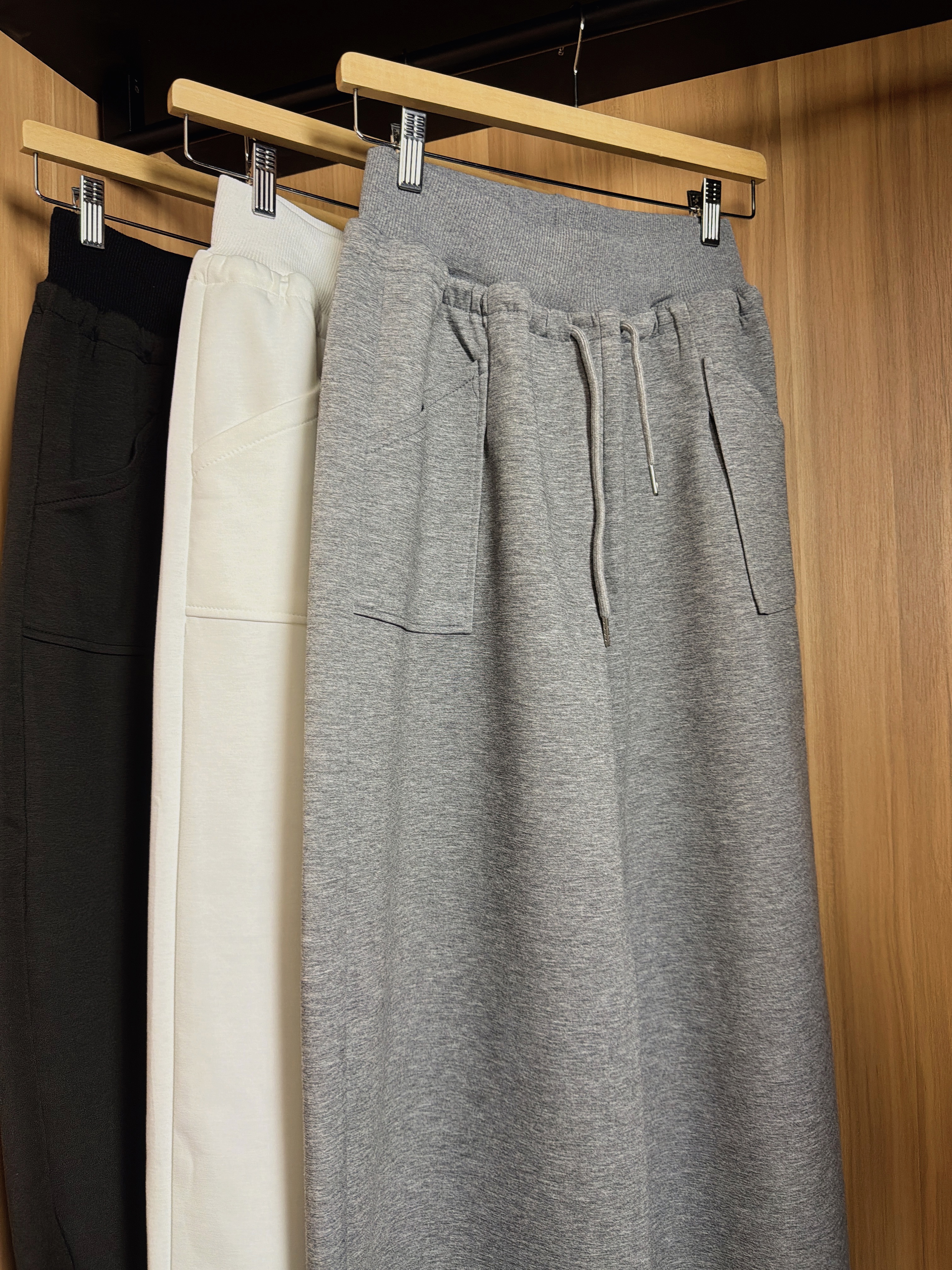 KDB1199 YUNA CURVED LEG AIR PANTS