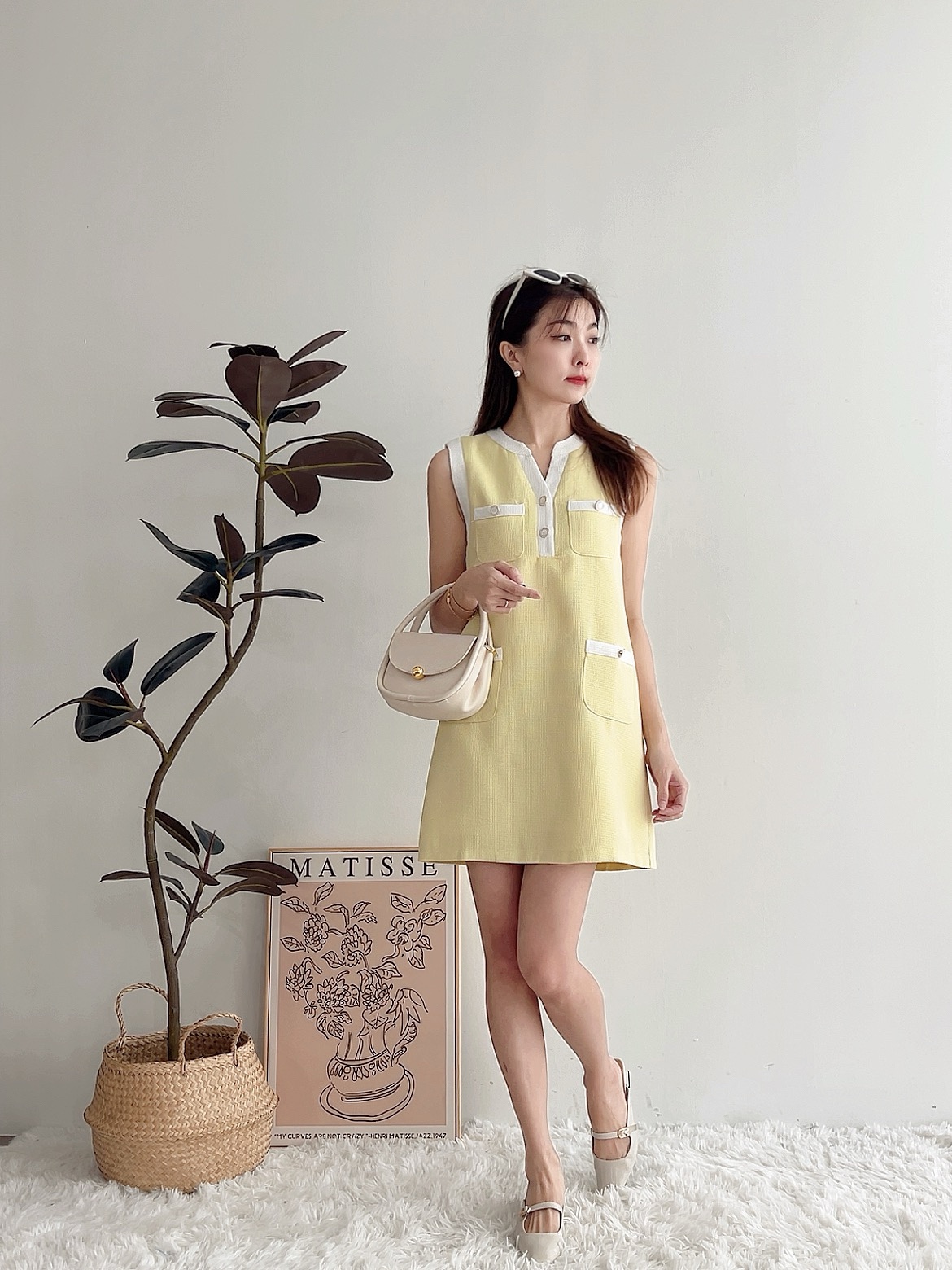 D70534 GABRIELLA CLASSIC TWEET DRESS