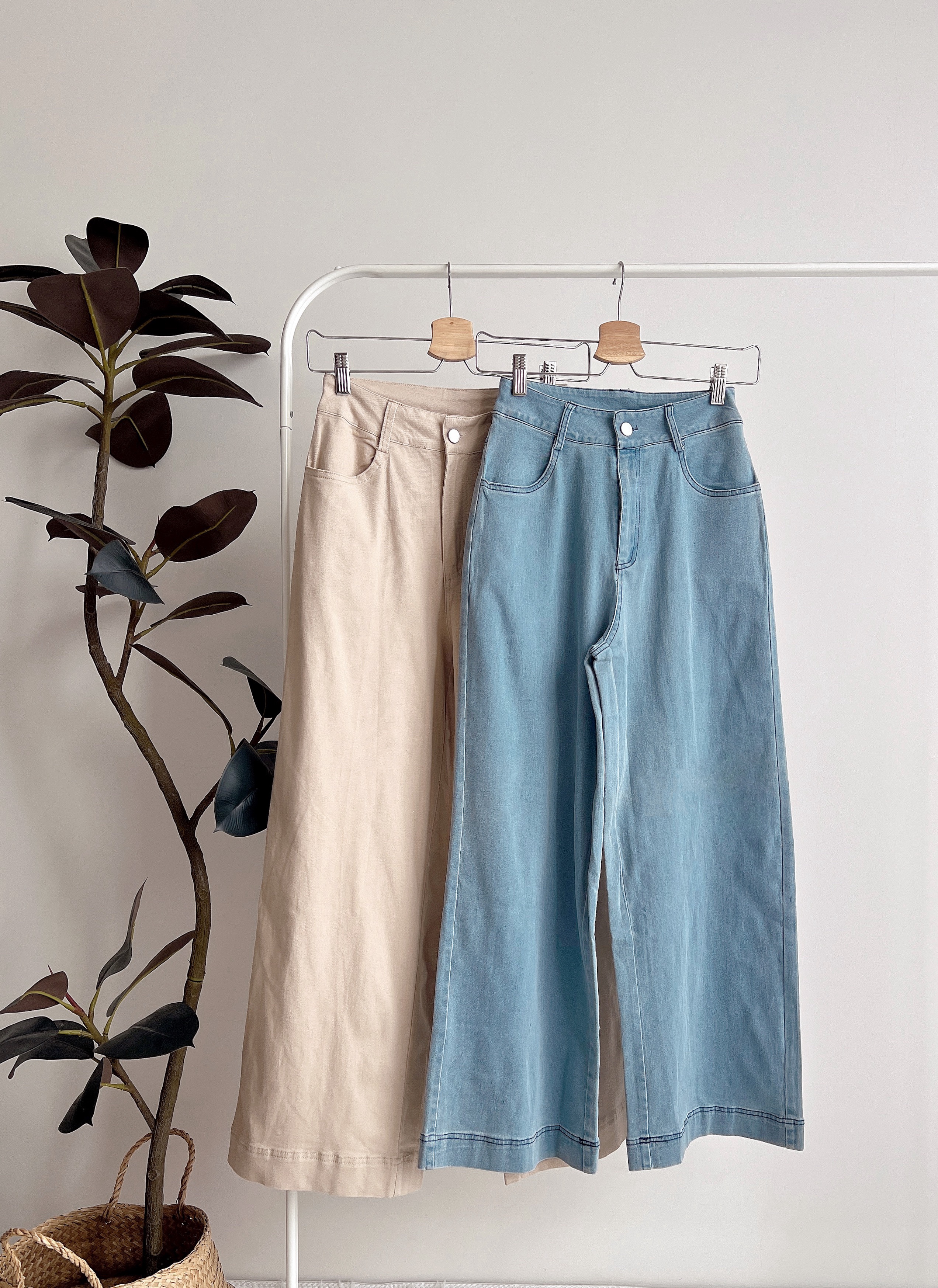B71927 BELLA FRANCE HIGH WAIST JEANS