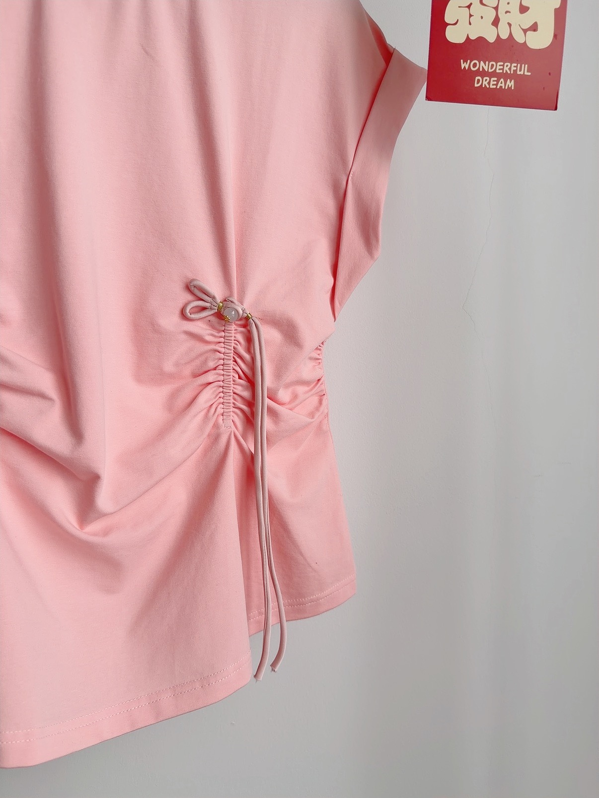 T72748 AURE GATHER WAIST CNY TEE