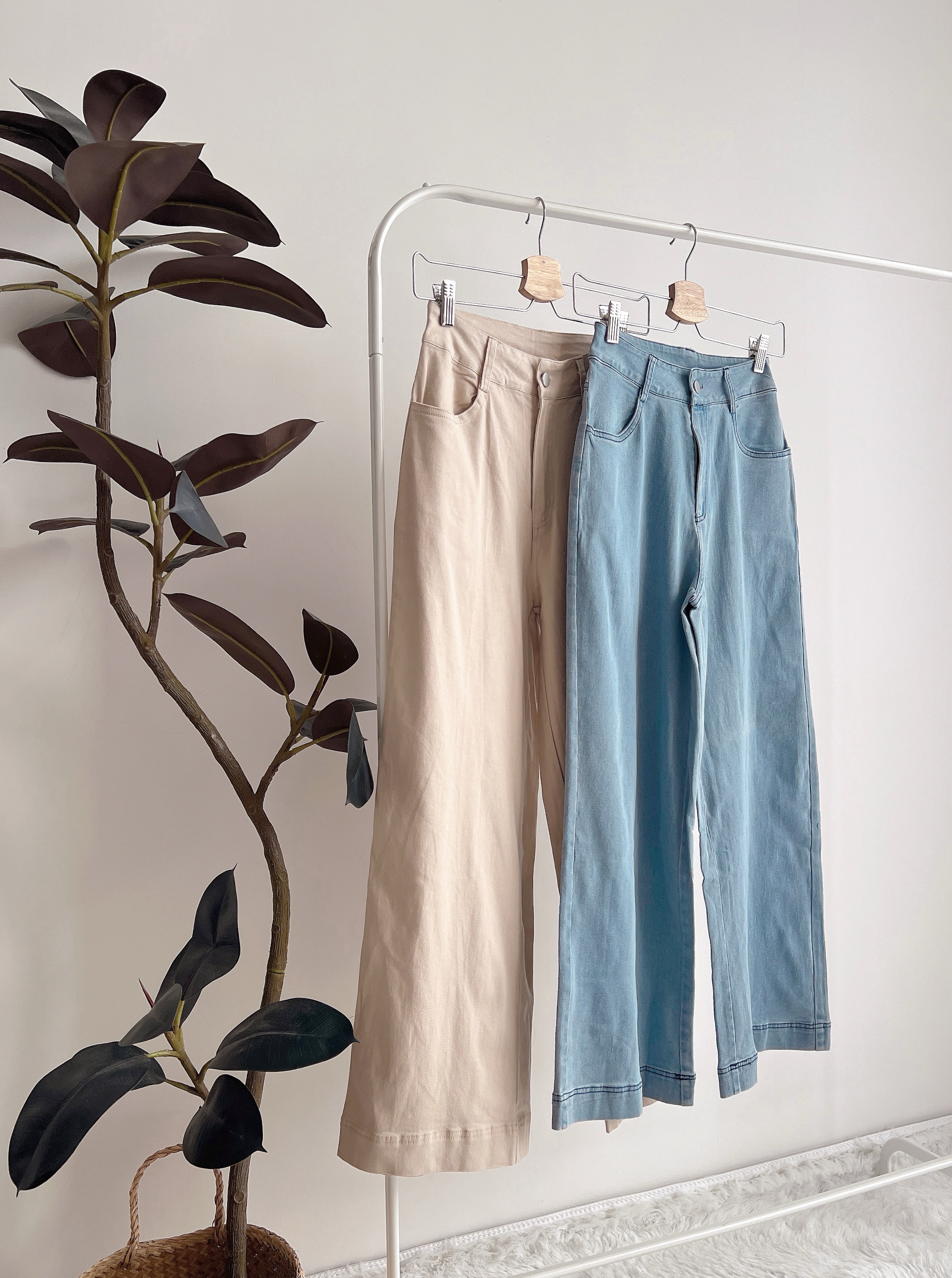 B71927 BELLA FRANCE HIGH WAIST JEANS